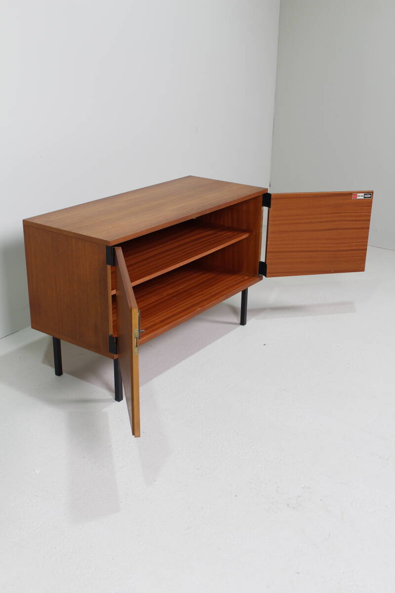 Vintage design kastje, dressoir - TWEN jaren '60, teak