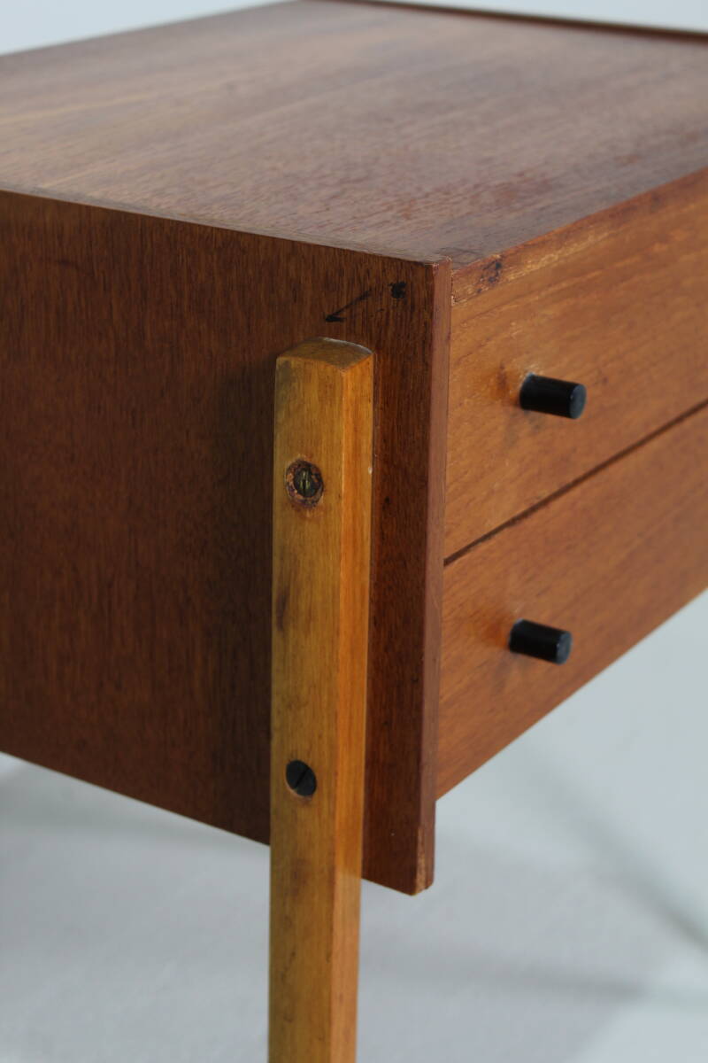 Vintage Nähschrank, Nachttisch, Beistelltisch - 1960er Jahre