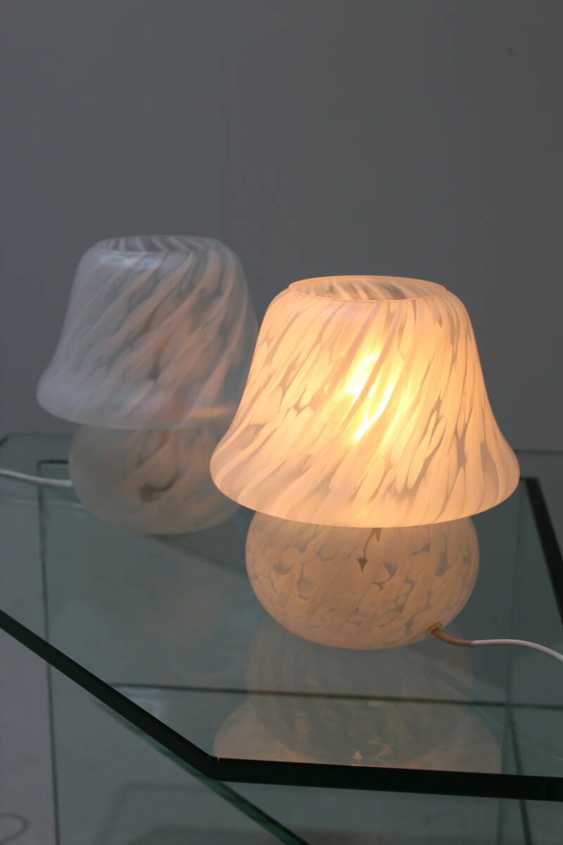 Vintage Mushroom lamp - Hustad Leuchte, wit glas, jaren '70 | 01482