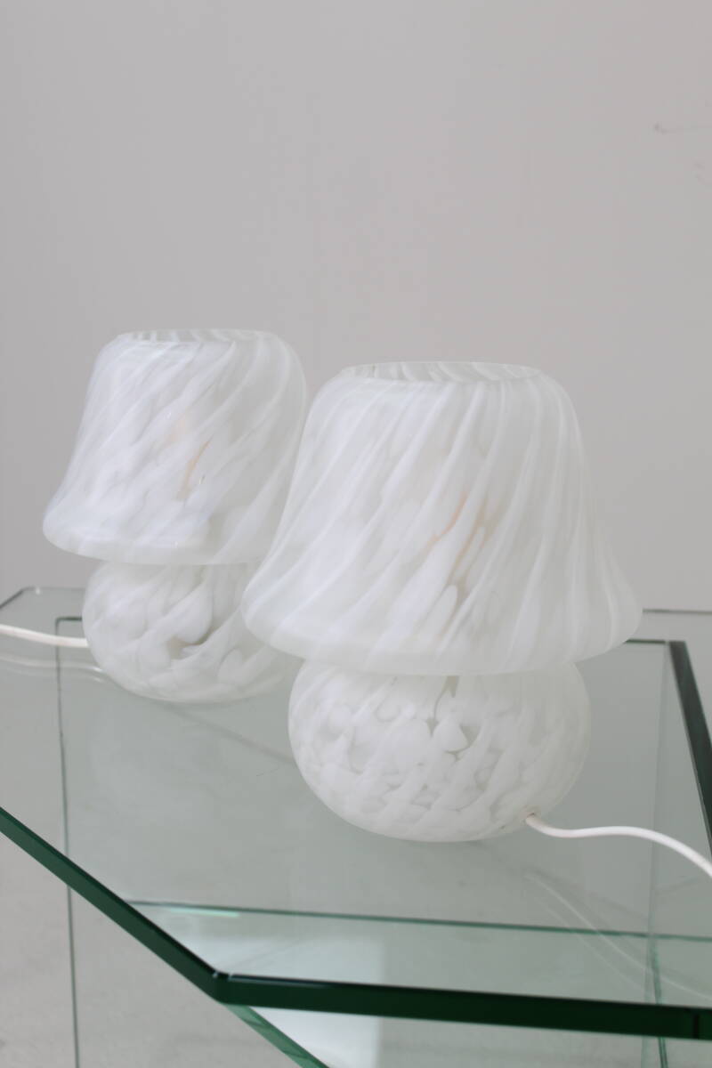 Vintage Mushroom lamp - Hustad Leuchte, wit glas, jaren '70 | 01482