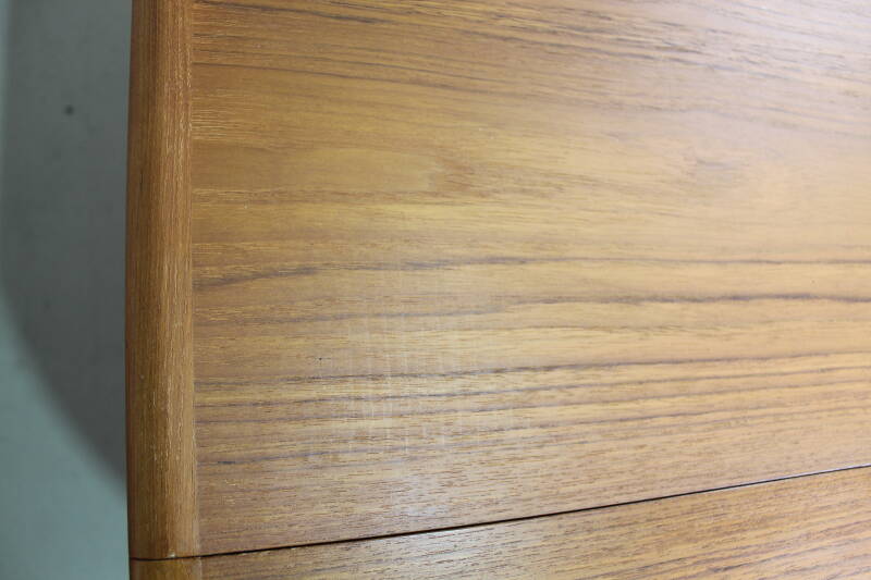 Ausziehbarer Vintage-Esstisch - dänisches Design 1960er Jahre