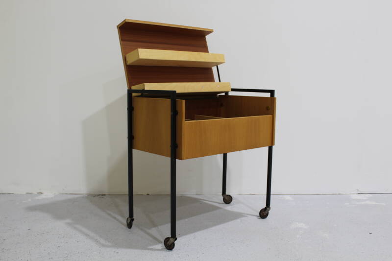 Vintage naaikastje, nachtkastje, bijzettafel - jaren '60 | 00982