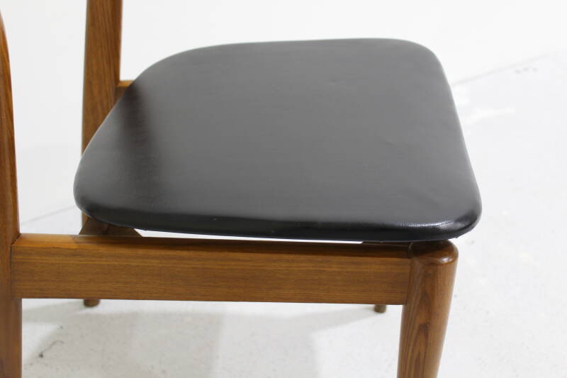 Vintage dining chair - teak, black leatherette 1960s | 01043