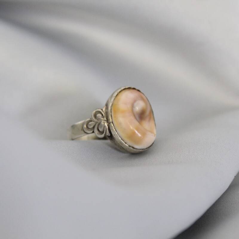 Vintage silver ring, eye of St. Lucia