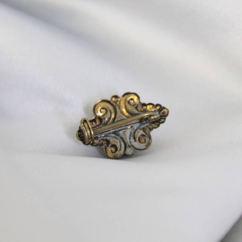 Vintage broche