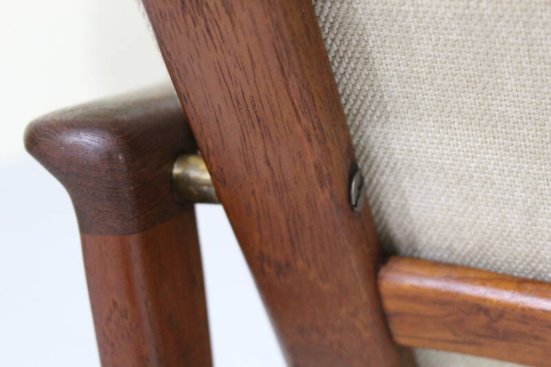 Vintage armchair, Danish Design - IB Kofod Larsen for Selig | 01054