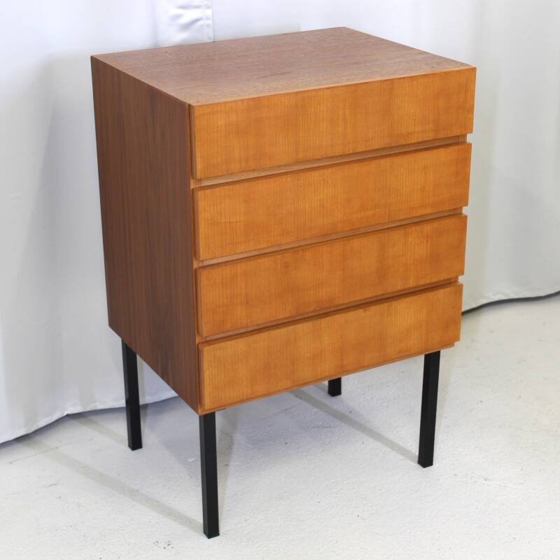 Vintage chest of drawers