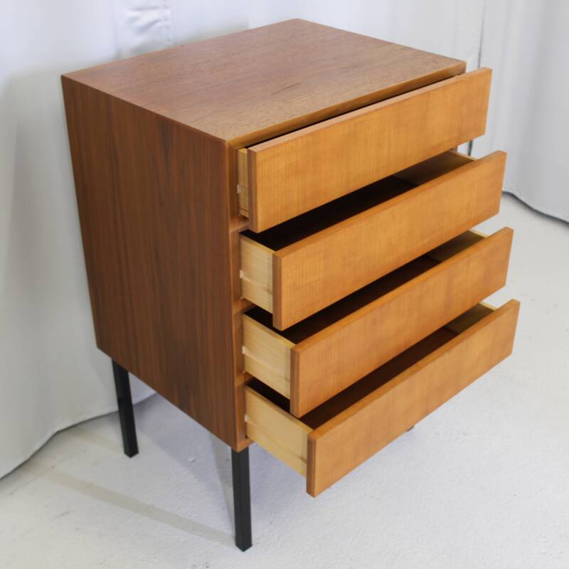 Vintage chest of drawers
