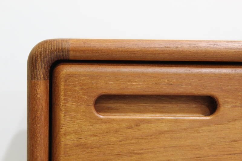 Vintage audiokast, tv-meubel Deens Design - Dyrlund, jaren '80 | 01174