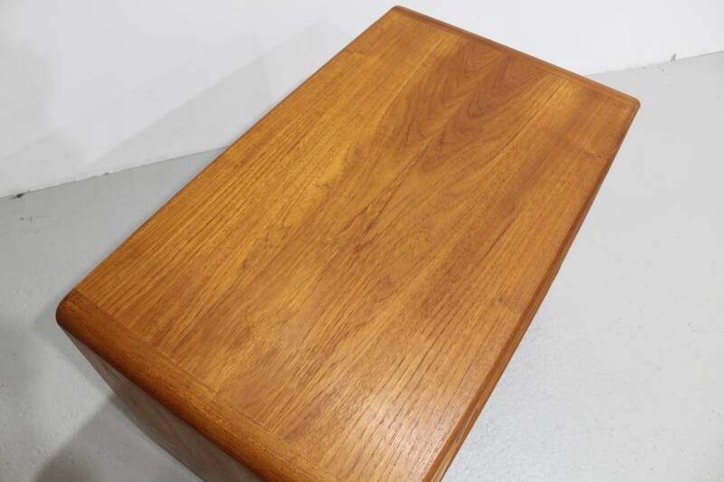 Vintage audiokast, tv-meubel Deens Design - Dyrlund, jaren '80 | 01174
