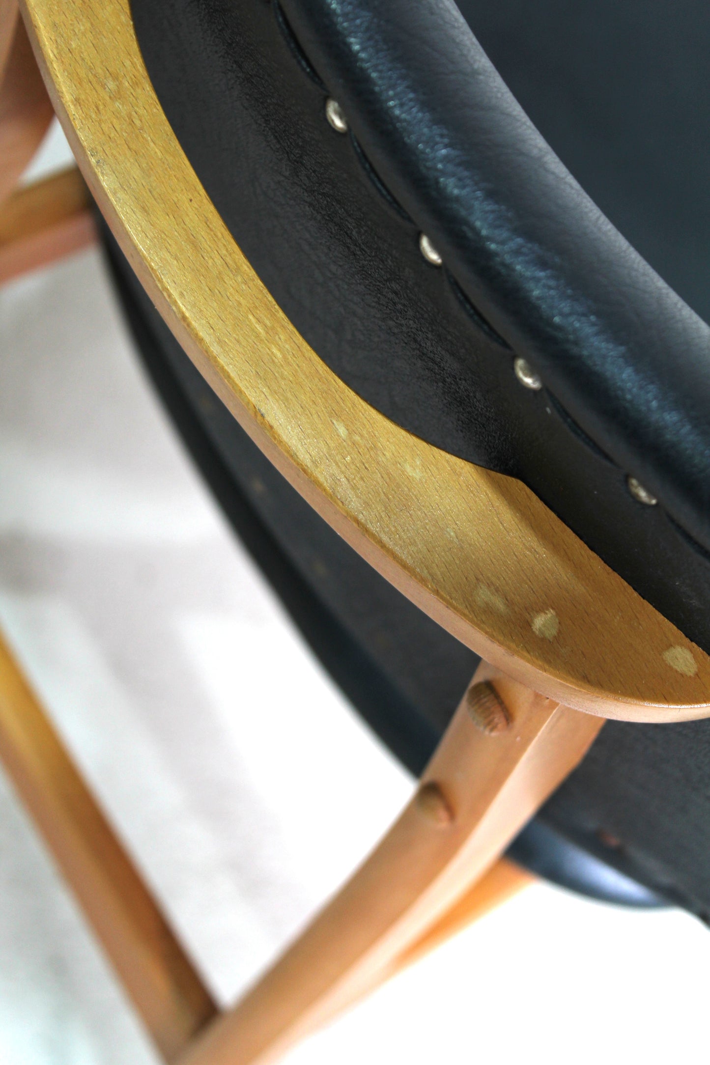2x vintage eetkamerstoelen jaren '60 zwart