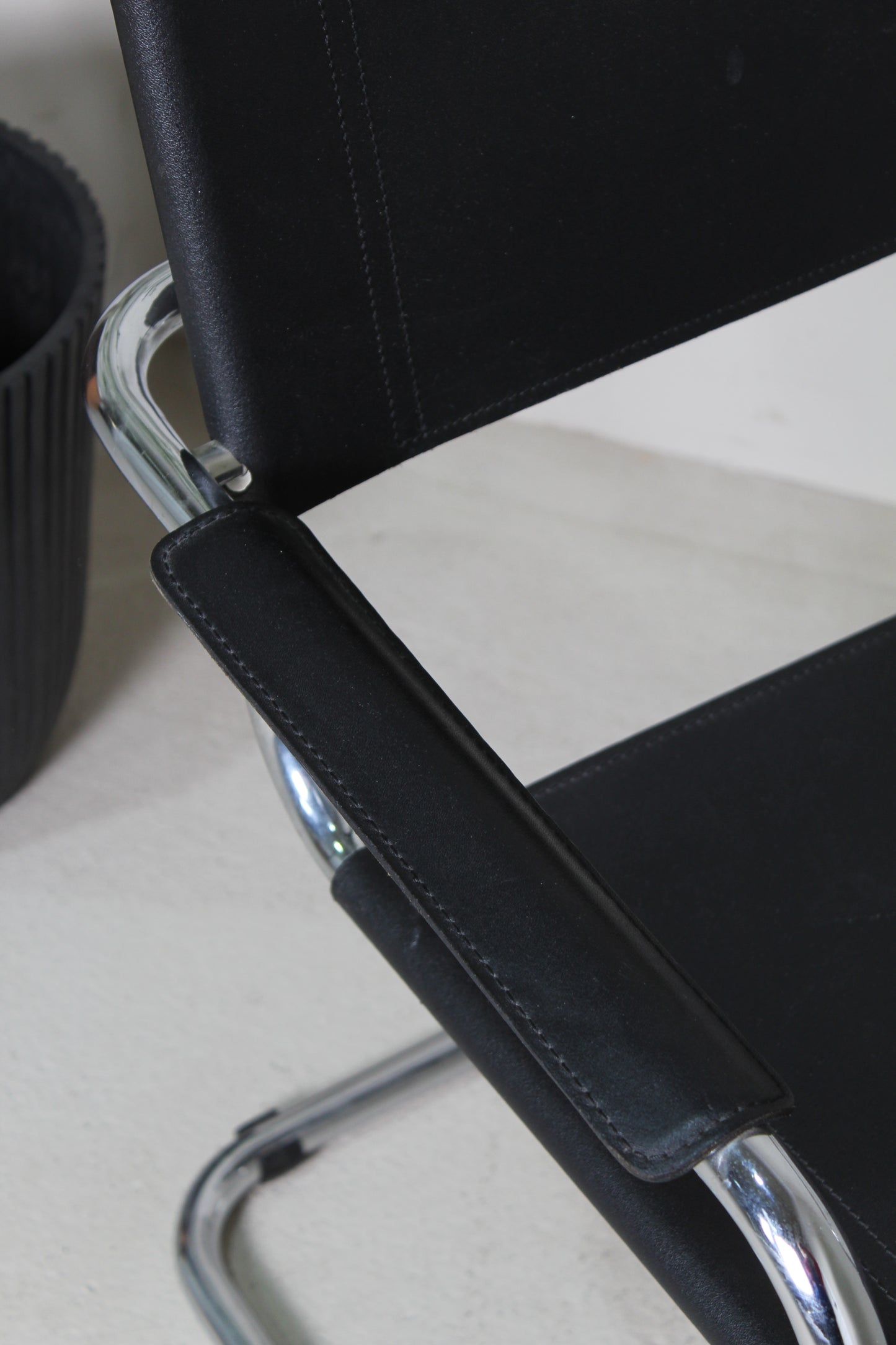 Buisframe design stoel Mart Stam