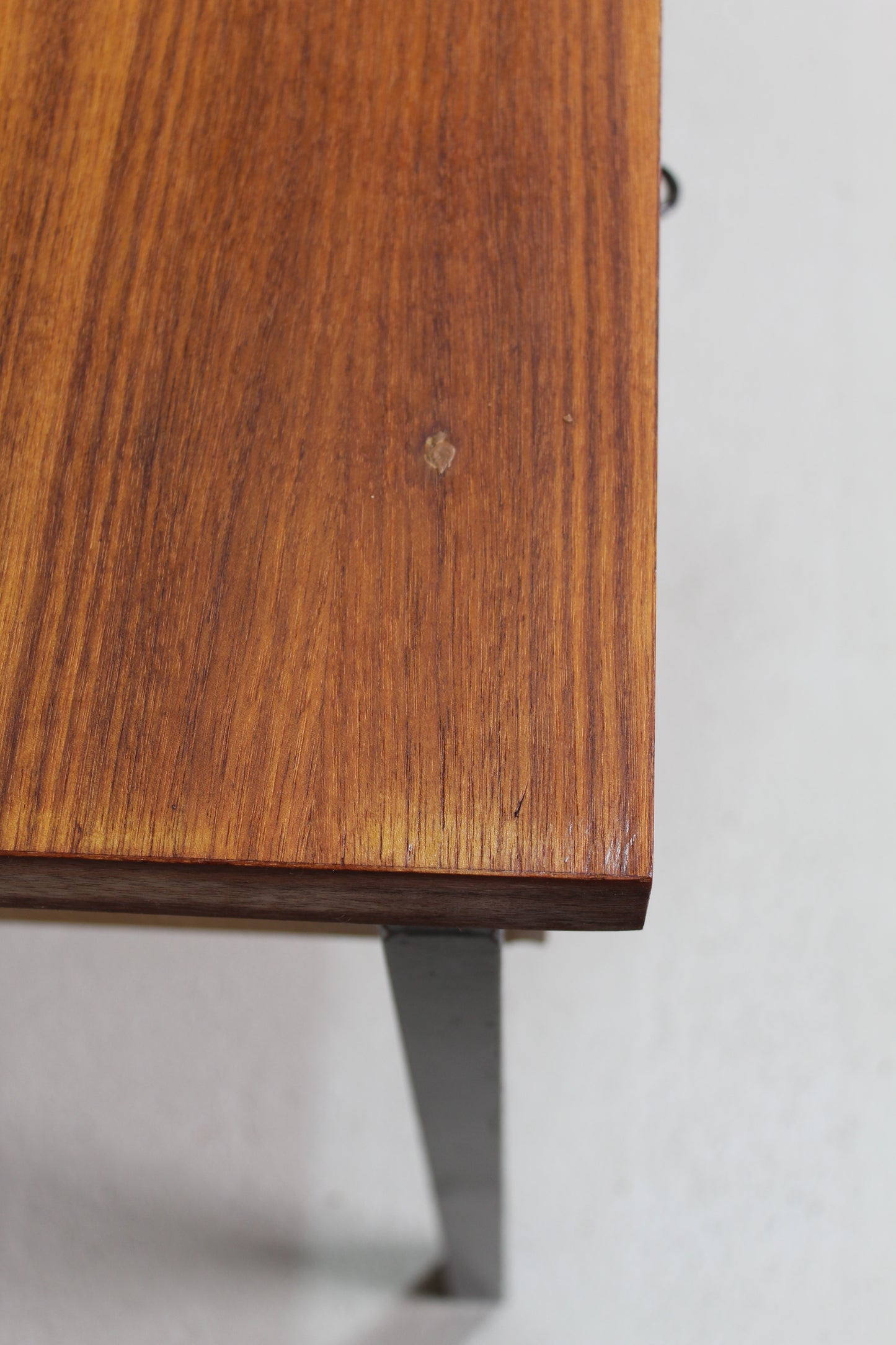 Vintage Schreibtisch - Holz, 60er Jahre