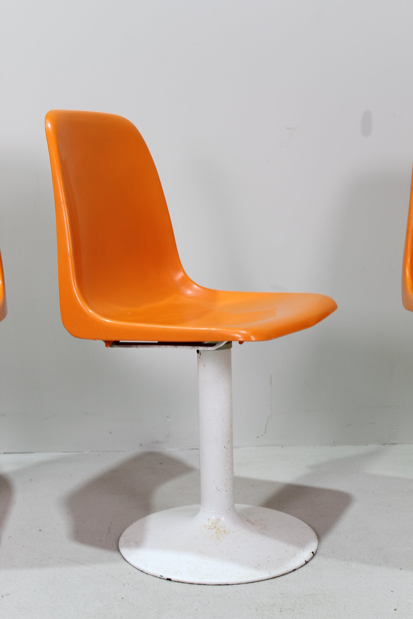 Vintage seventies kuipstoel, eetkamerstoel - oranje