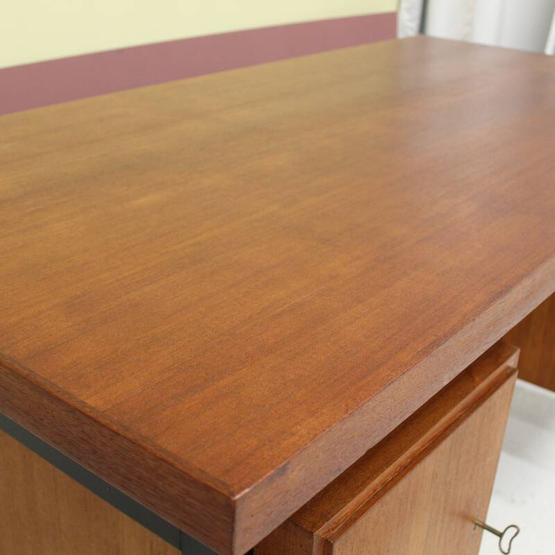 Vintage bureau, dubbelzijdig