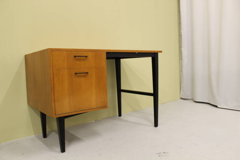 Vintage bureau