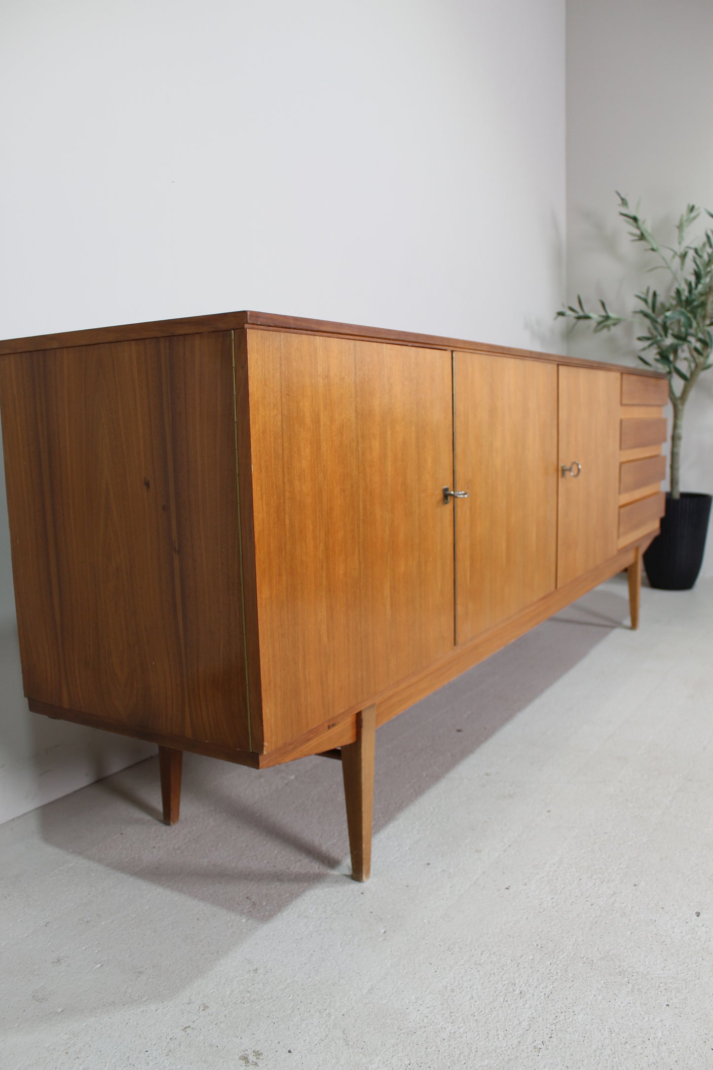 Vintage dressoir sideboard, Duitsland