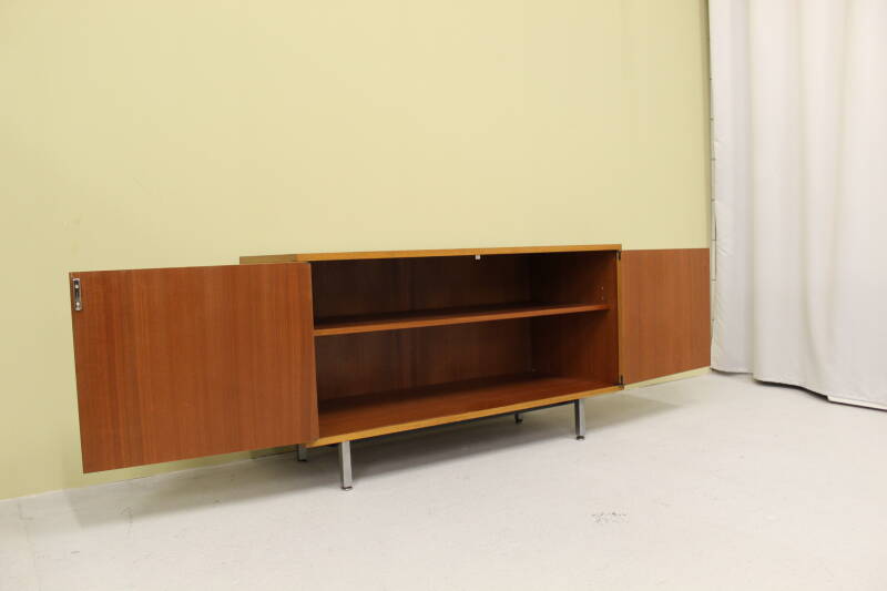 Vintage dressoir, platenspelerkast
