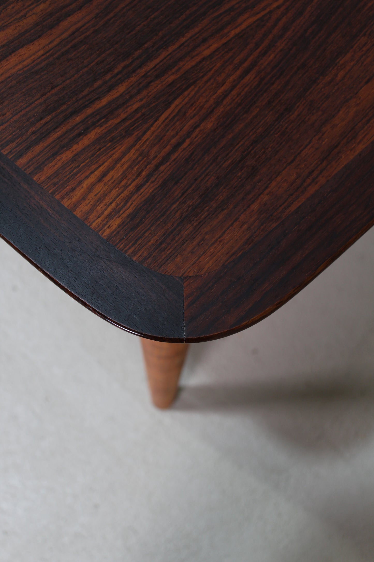 Vintage design uitschuifbare eettafel
