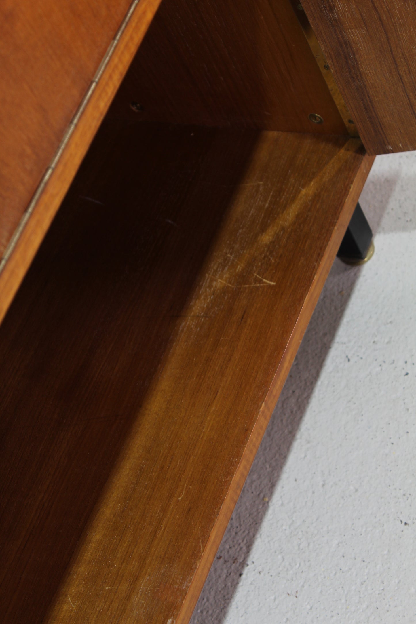 Vintage-Schrank, Sideboard - Teakholz, 1960er Jahre