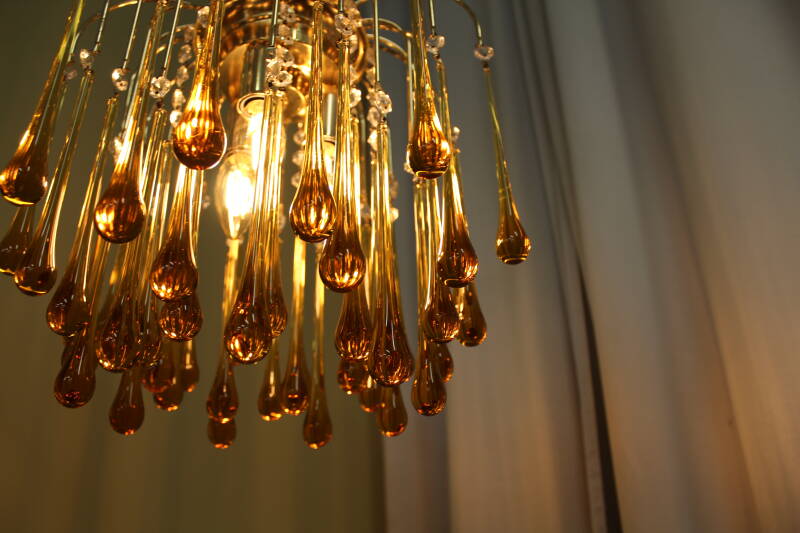 Vintage teardrop lamp - amber