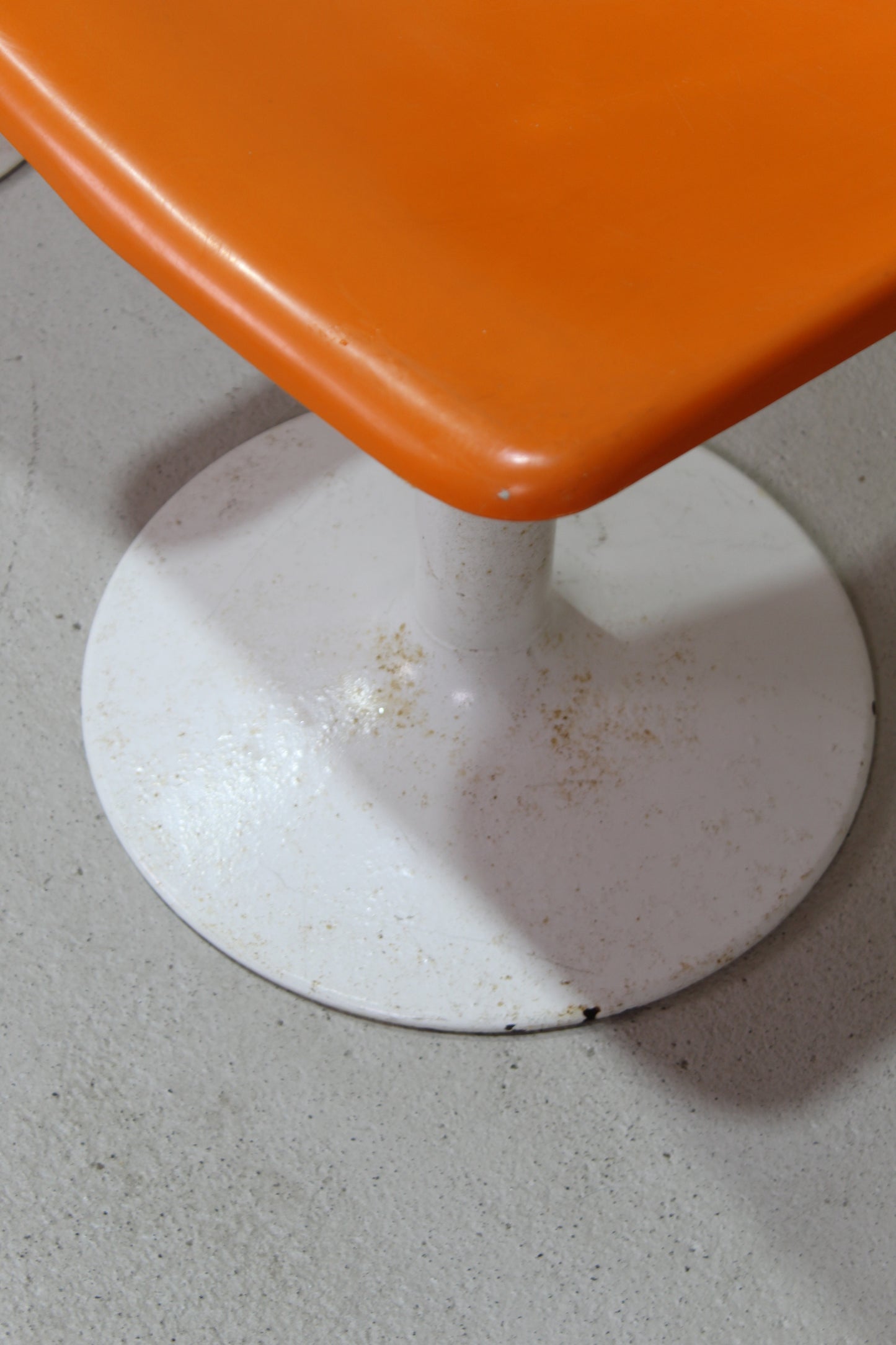 Vintage seventies kuipstoel, eetkamerstoel - oranje