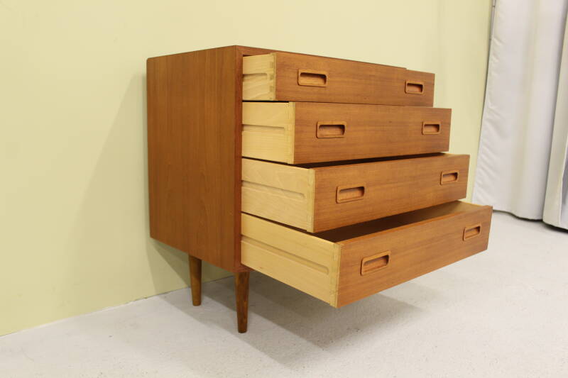 Vintage Kommode von Poul Hundavad – Dänisches Design, Teakholz | 00759