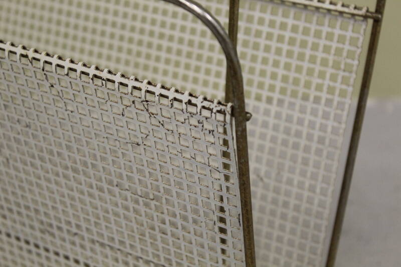 Vintage Pilastro magazine rack