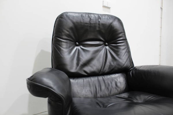 Vintage Design-Sessel mit Fußhocker schwarzes Leder Musterring, Göte Möbel – 1960er | 01166