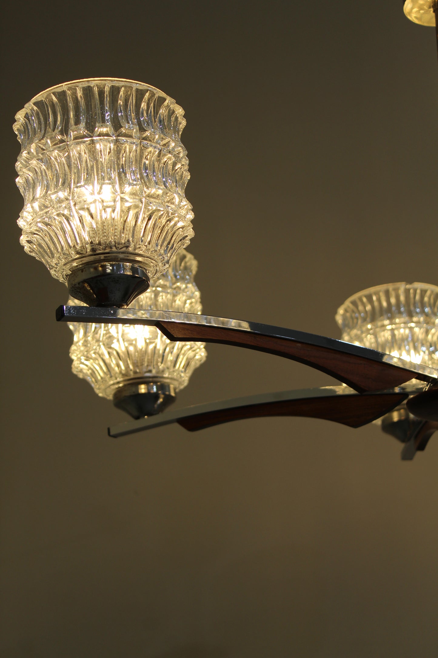 Vintage Deckenlampe, Kronleuchter - 60er Jahre, Holz, Glas