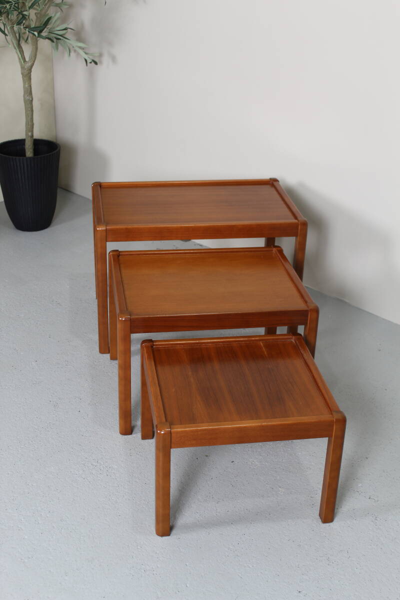 Vintage nesting tables, bijzettafels, mimiset - jaren '60 | 01351
