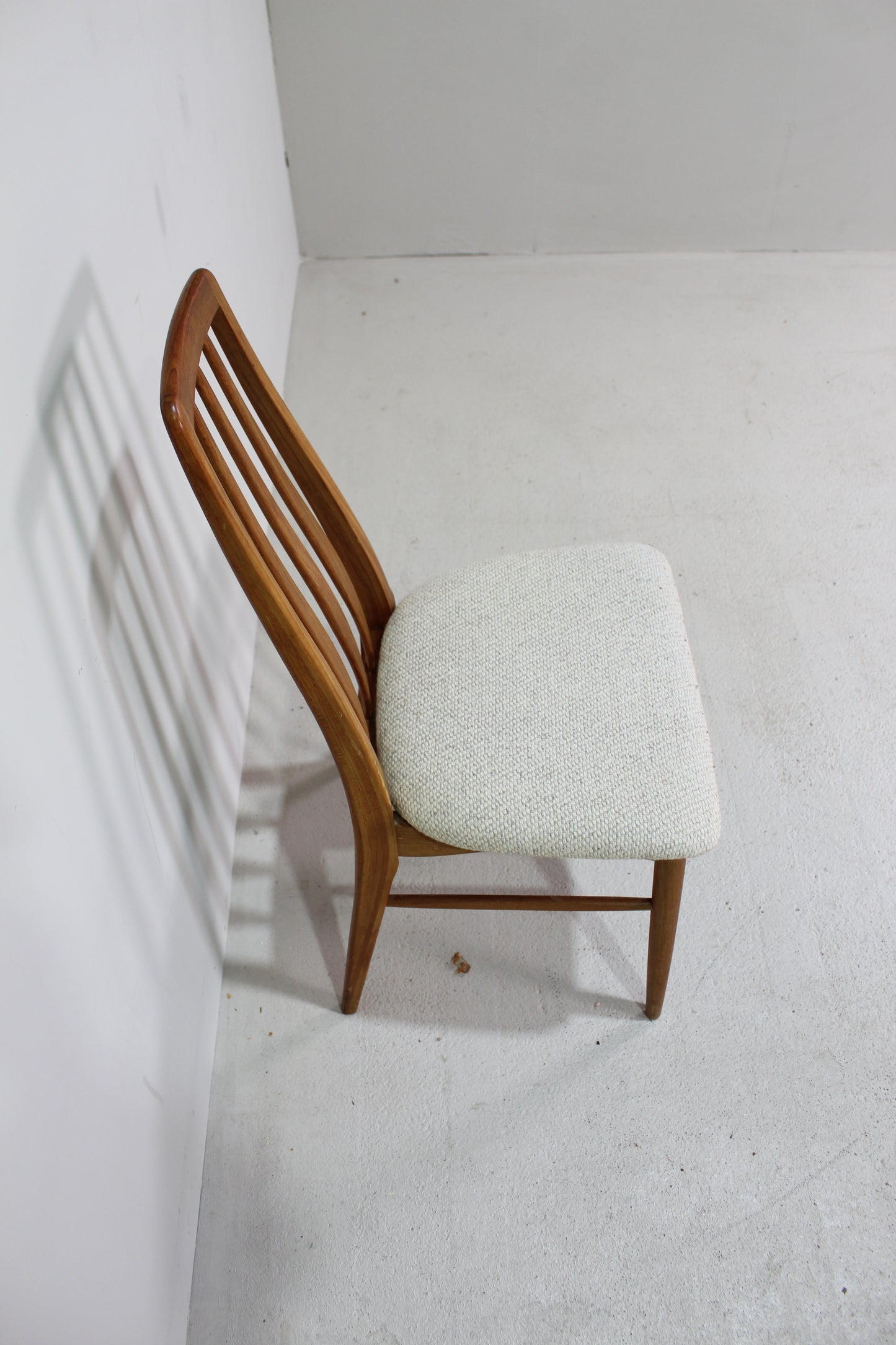 4x Vintage Deens Design eetkamerstoelen