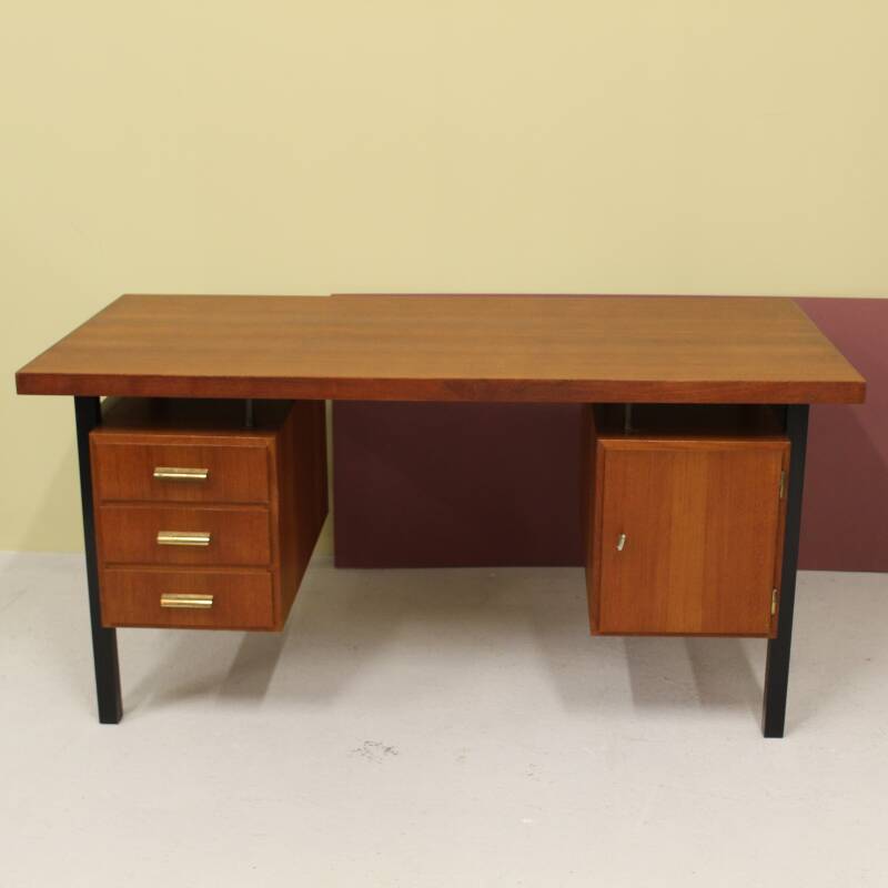 Vintage bureau, dubbelzijdig