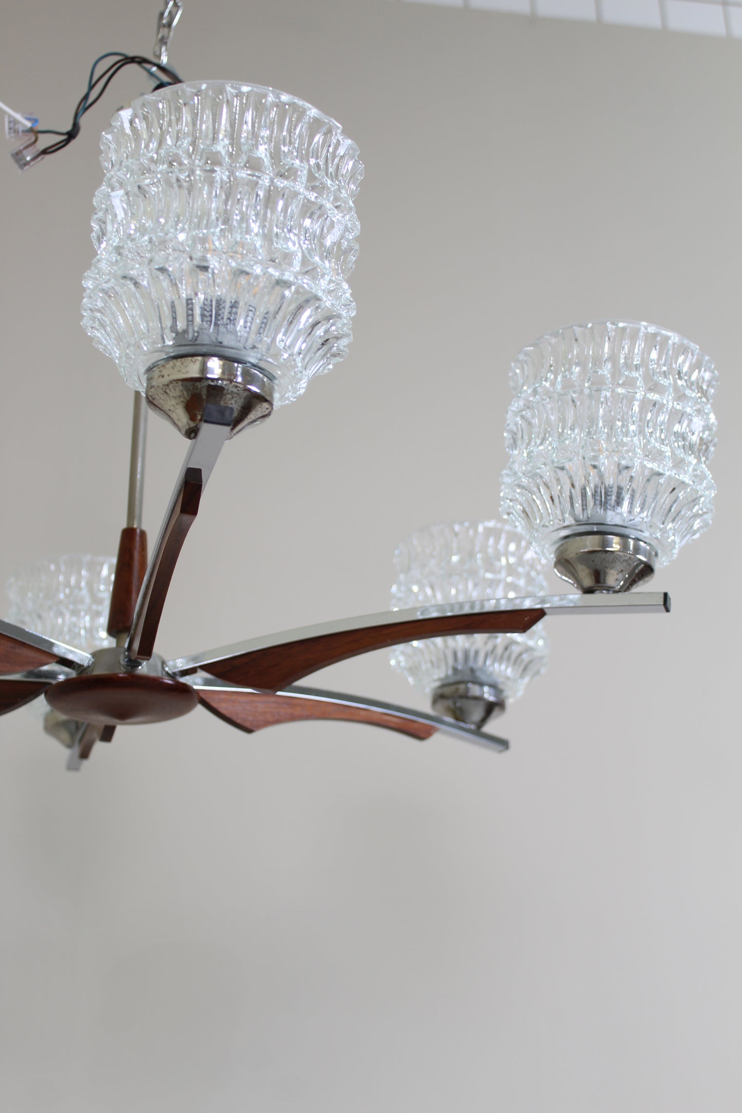 Vintage Deckenlampe, Kronleuchter - 60er Jahre, Holz, Glas