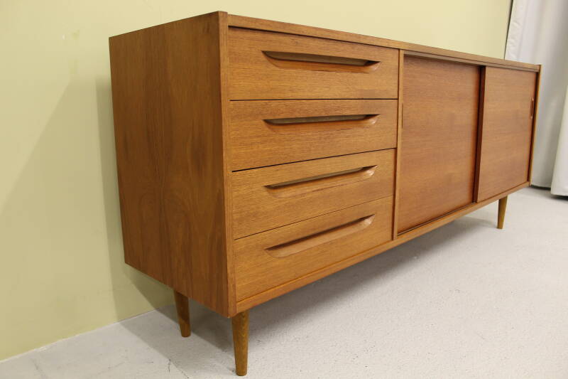 Vintage dressoir teak hout | 00761
