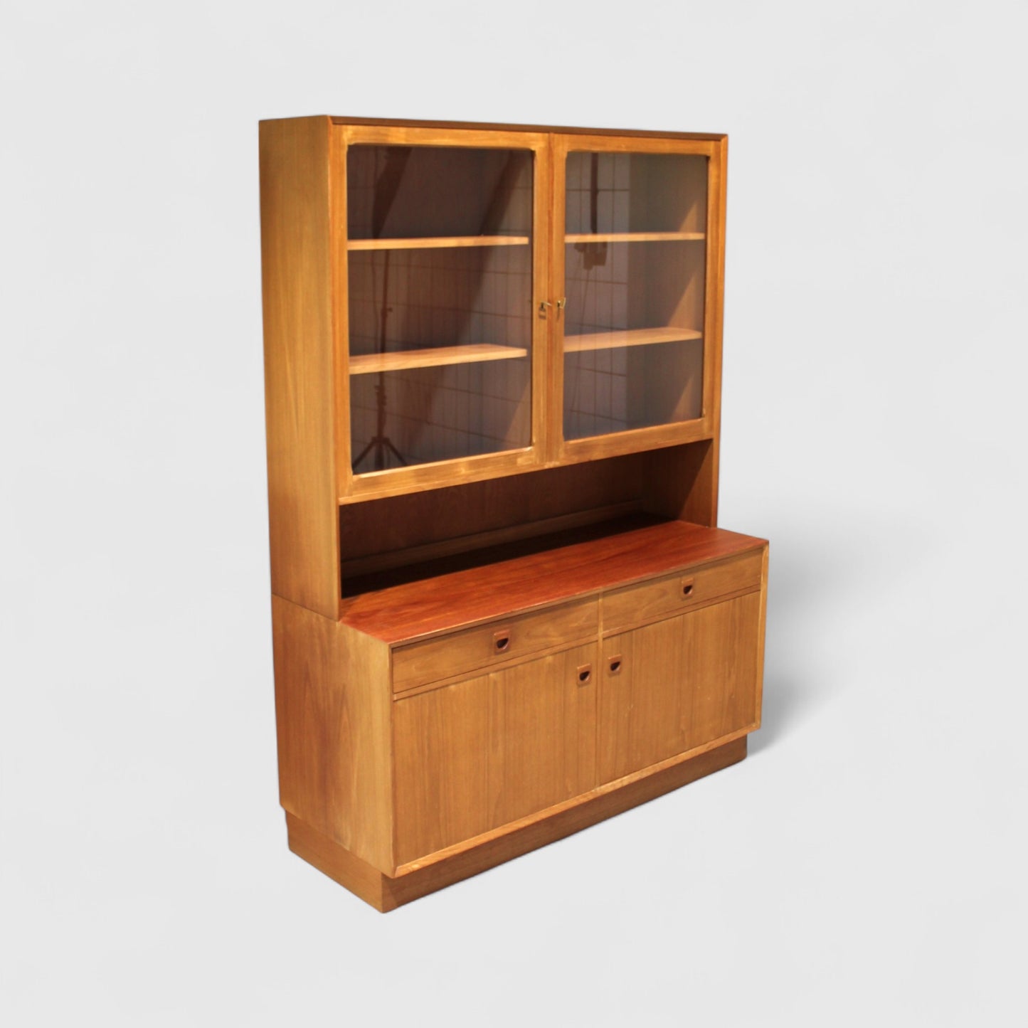 Vintage wandkast, vitrinekast, Deens Design