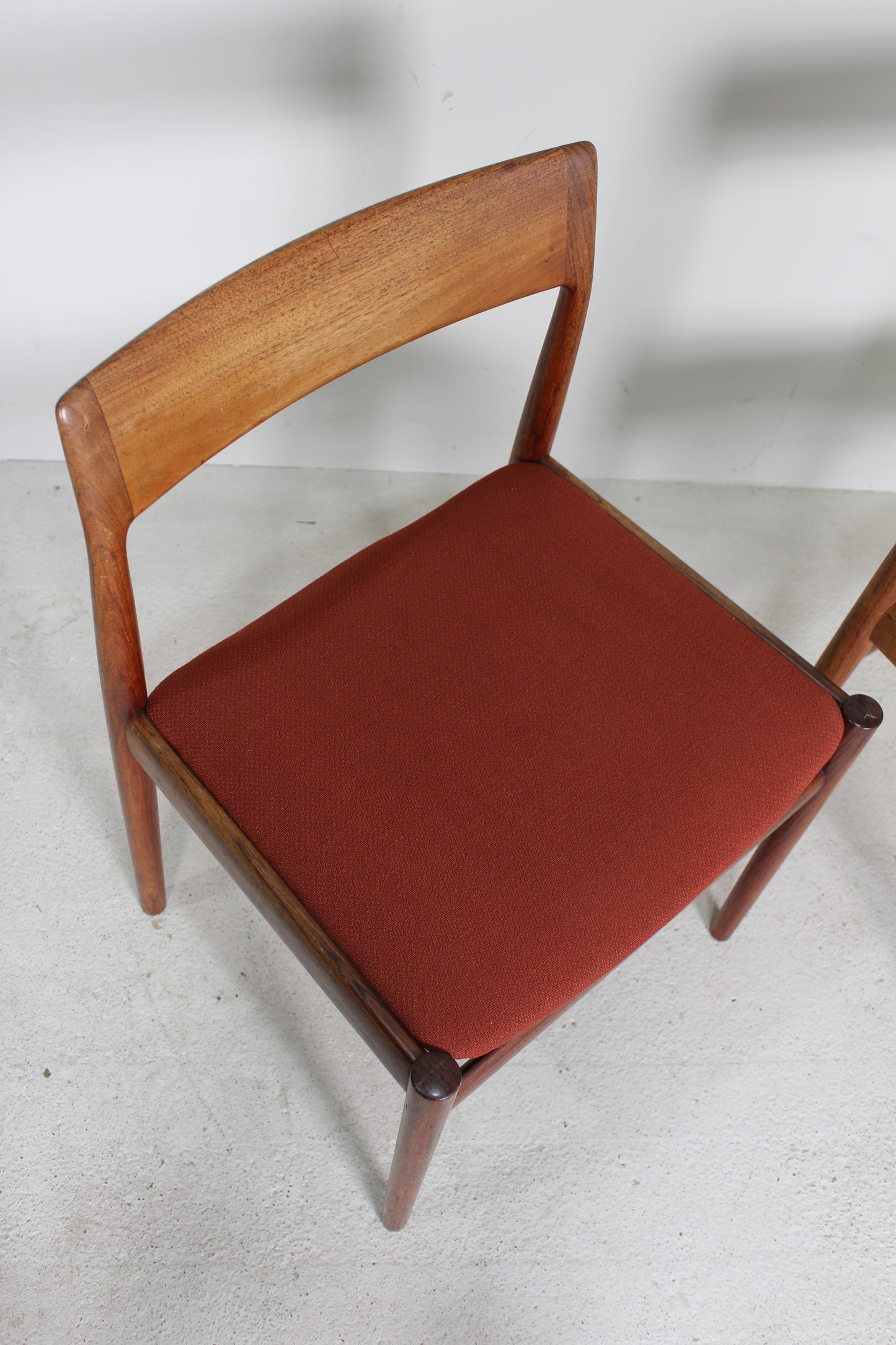 Set Deens design eetkamerstoelen Nørgaard