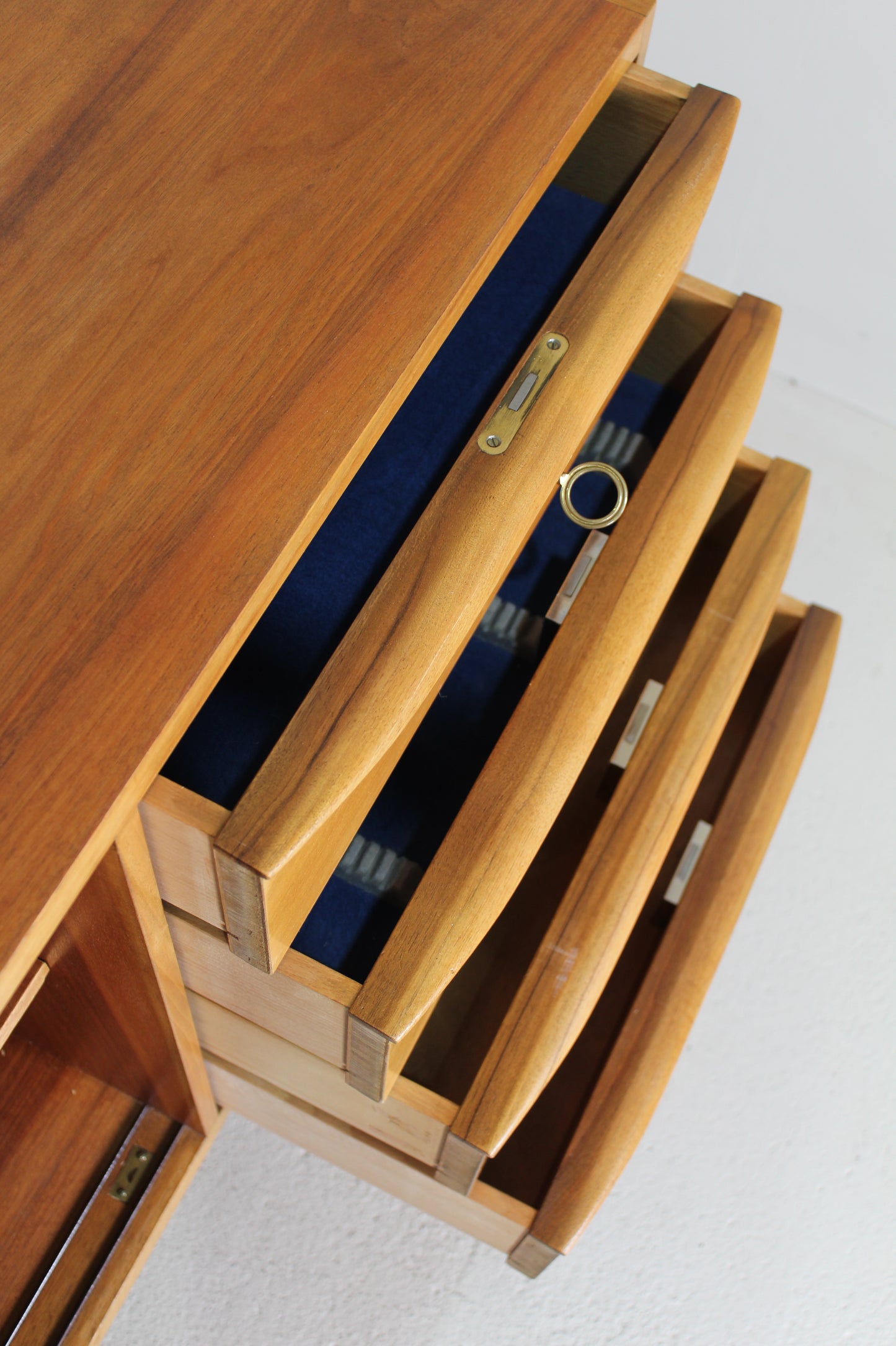 Vintage sideboard, dressoir Rincklake