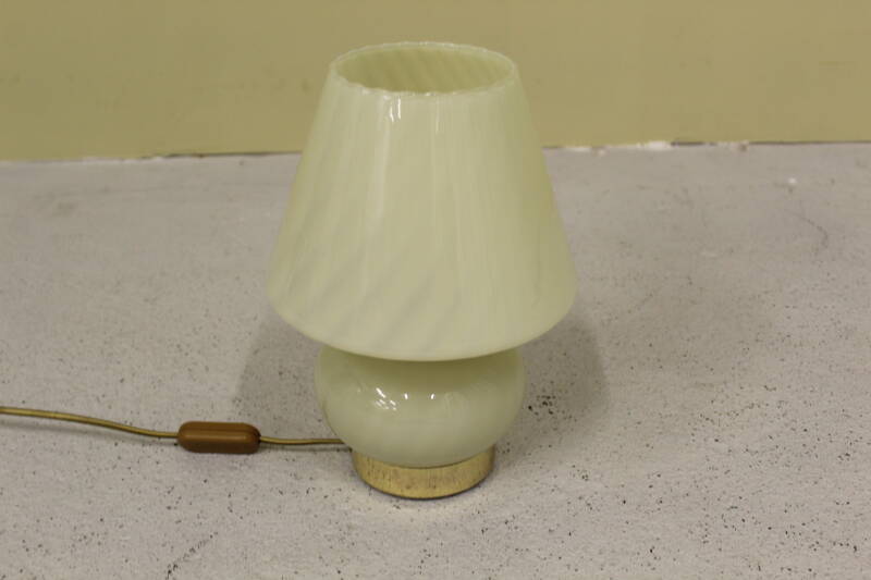 Vintage Murano Swirl Mushroom lamp - green glass 70s | 00764