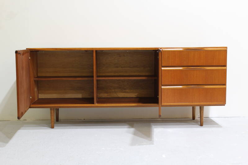 Vintage British Design sideboard, McIntosh - teak | 00871