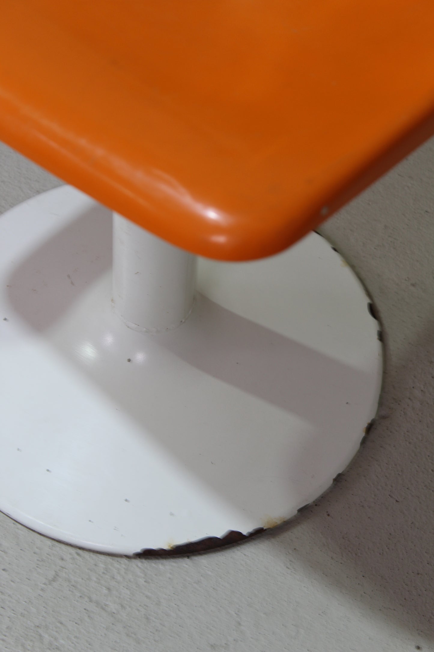 Vintage seventies kuipstoel, eetkamerstoel - oranje