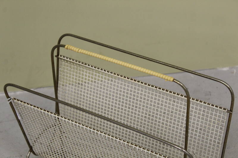 Vintage Pilastro magazine rack