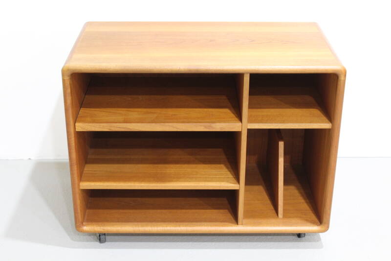 Vintage audiokast, tv-meubel Deens Design - Dyrlund, jaren '60 | 01173