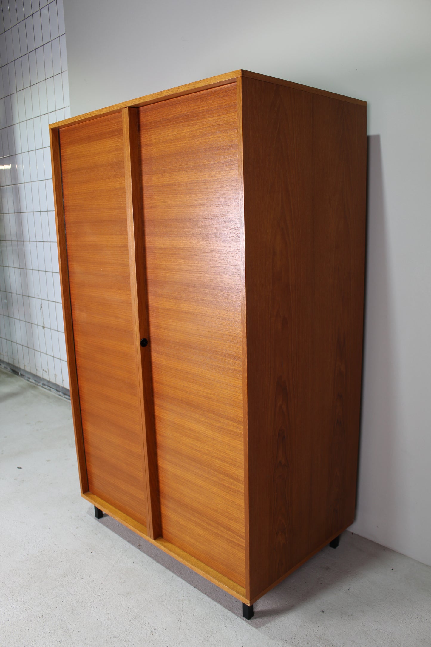 Design Kleiderschrank, Wäscheschrank Günter Renkel