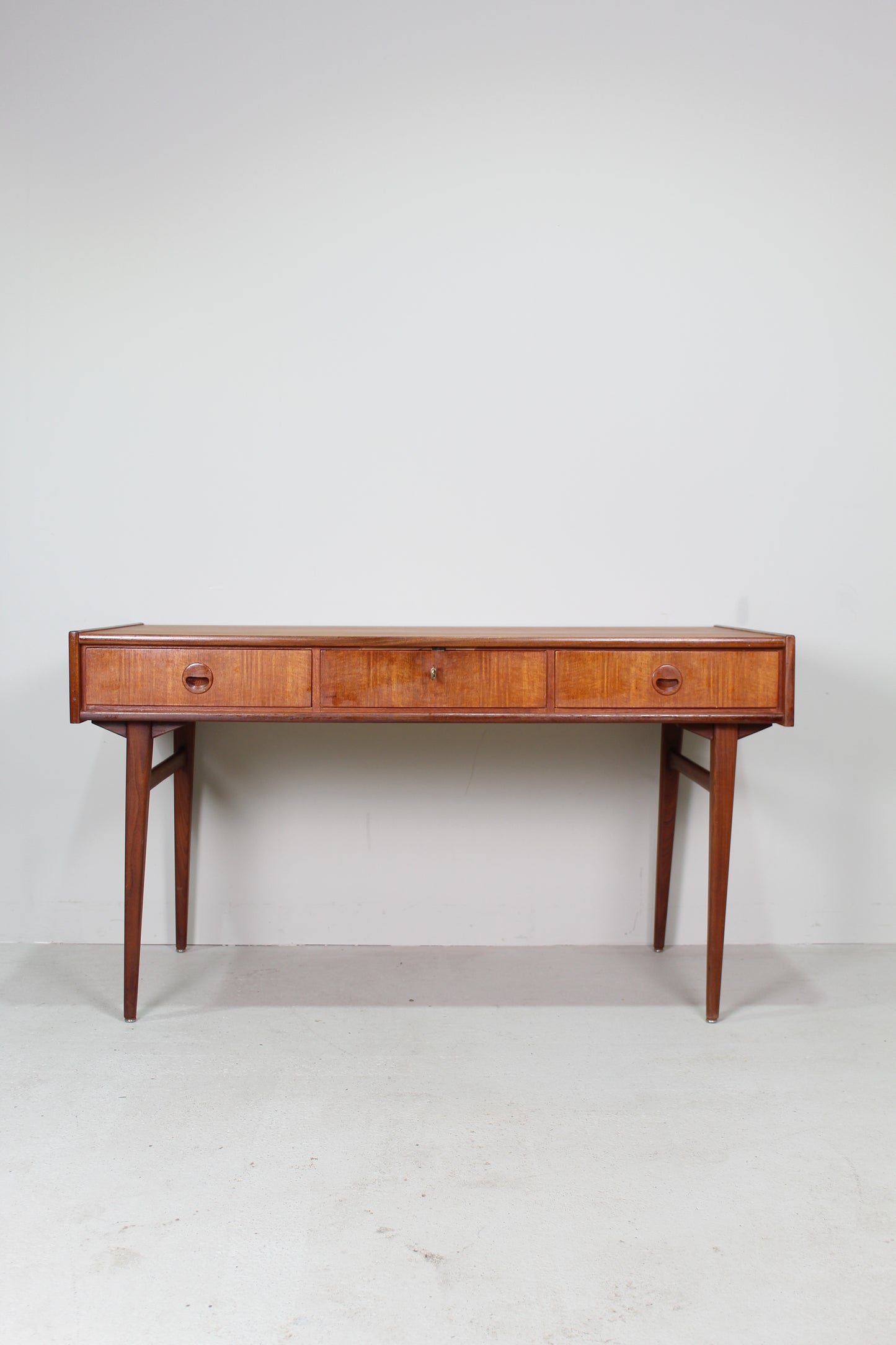 Vintage Design bureau Bartels teak