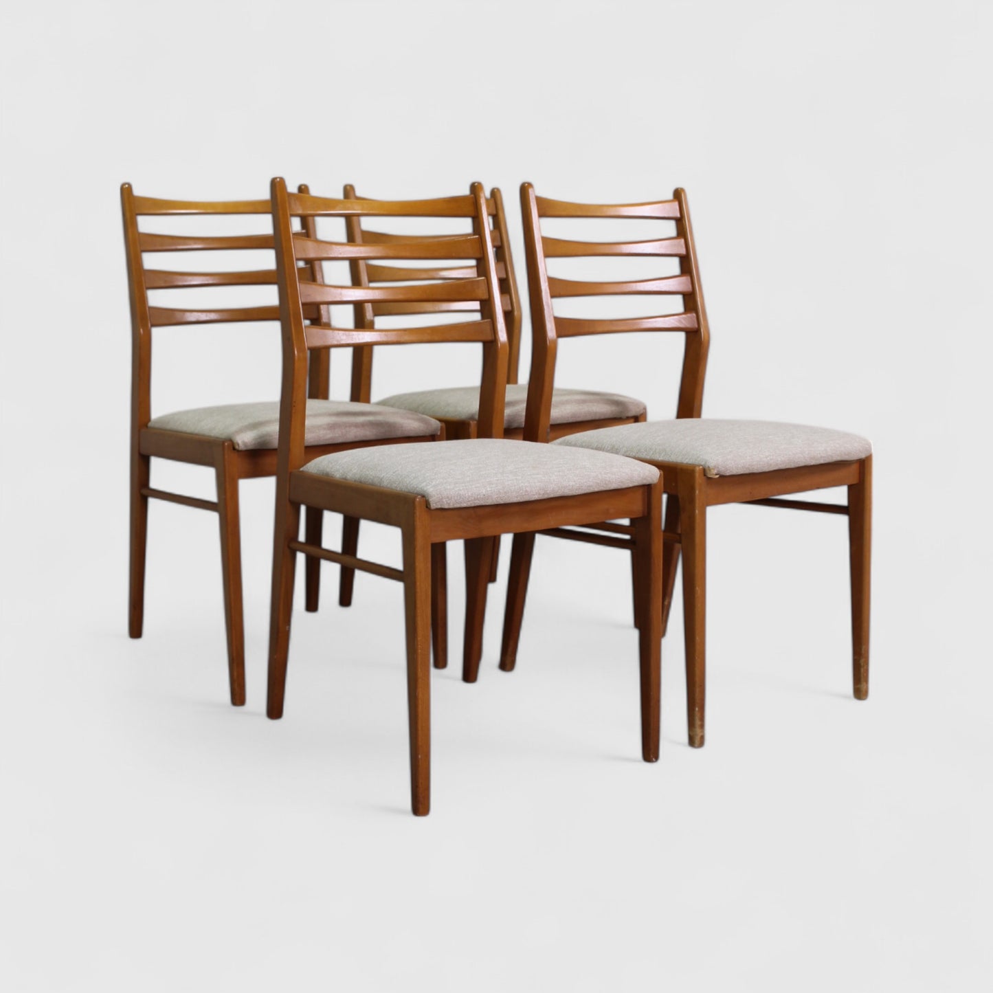 4x vintage eetkamerstoelen, beige