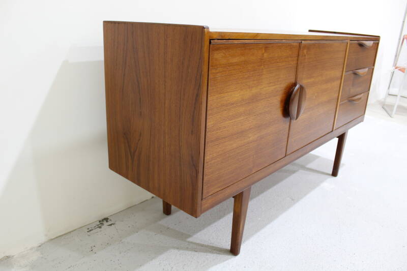 Vintage Brits design dressoir - jaren '60 | 01101