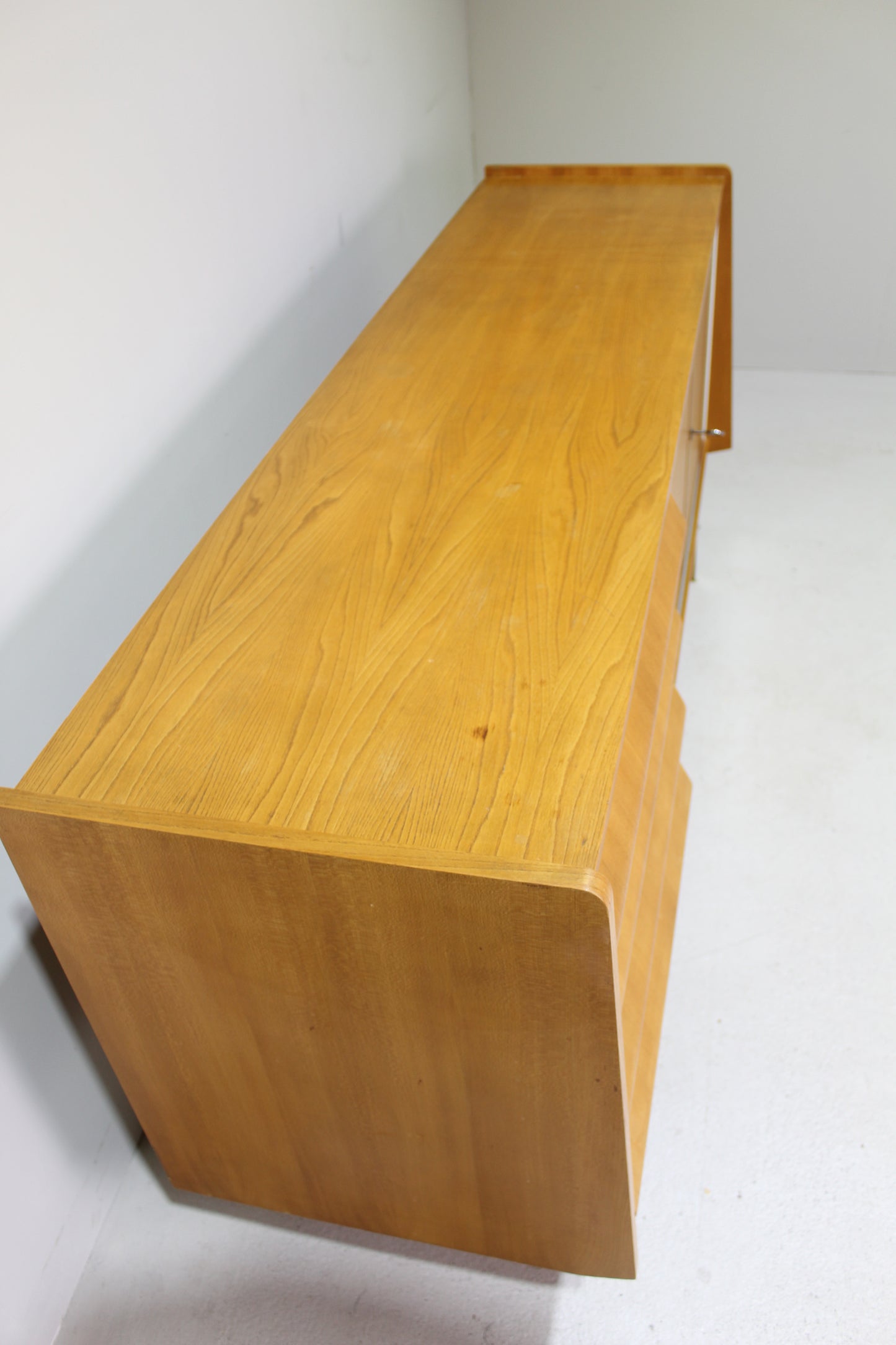 Vintage design dressoir - jaren '60 licht hout