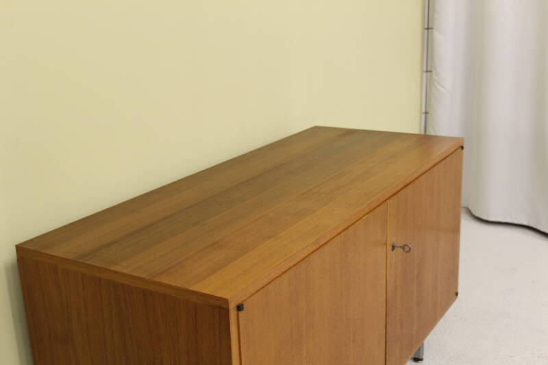 Vintage dressoir, platenspelerkast