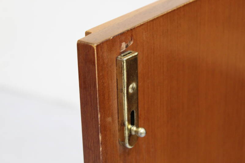 Vintage Musterring dressoir - notenhout, jaren '60/'70| 01060